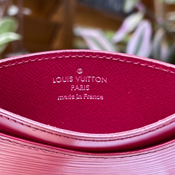 Louis vuitton epi fuchsia card case - Picture 5 of 7